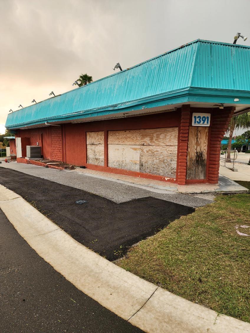 1391 GULF TO BAY BLVD, CLEARWATER, FL, 33755