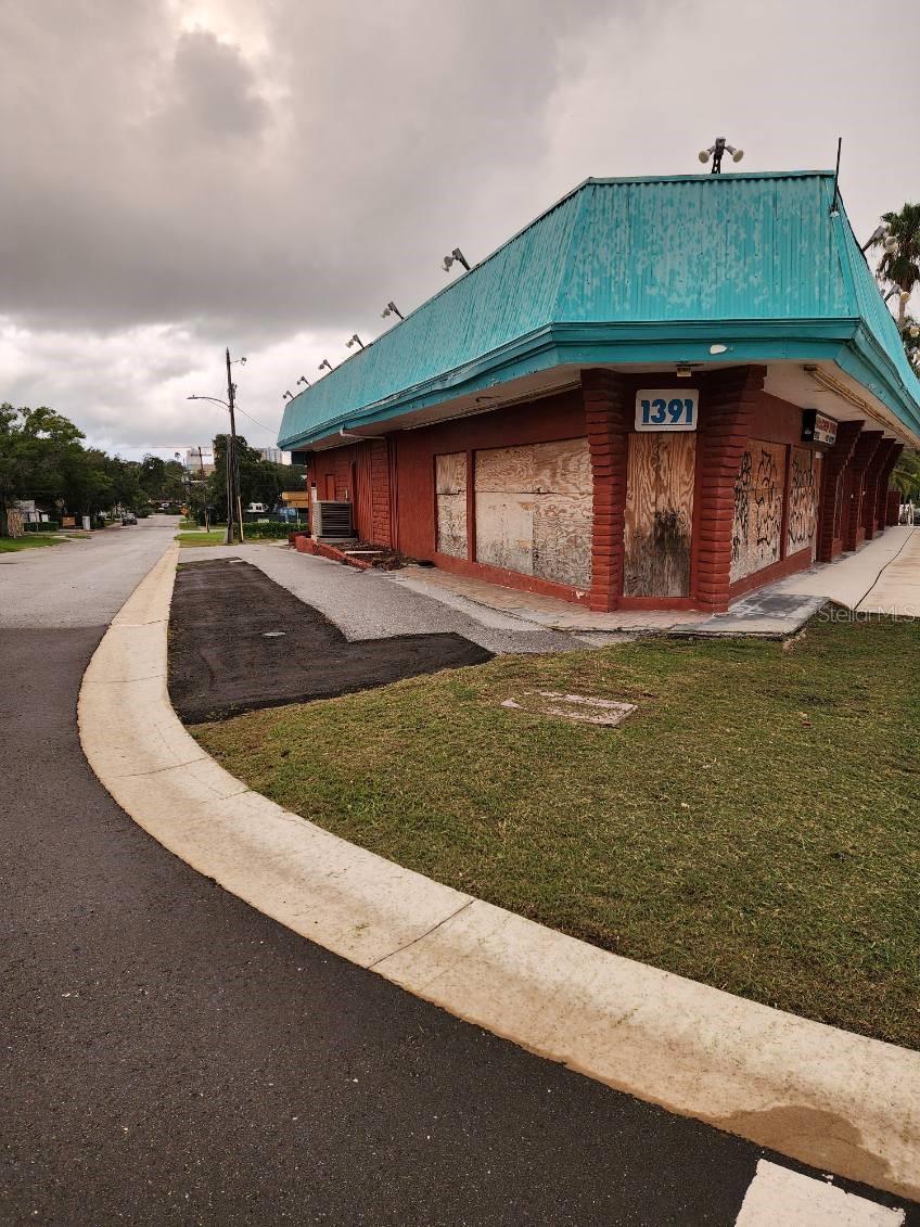 1391 GULF TO BAY BLVD, CLEARWATER, FL, 33755