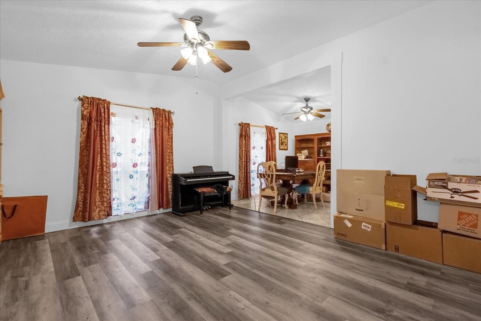 1521 OXFORD RD, MAITLAND, FL, 32751