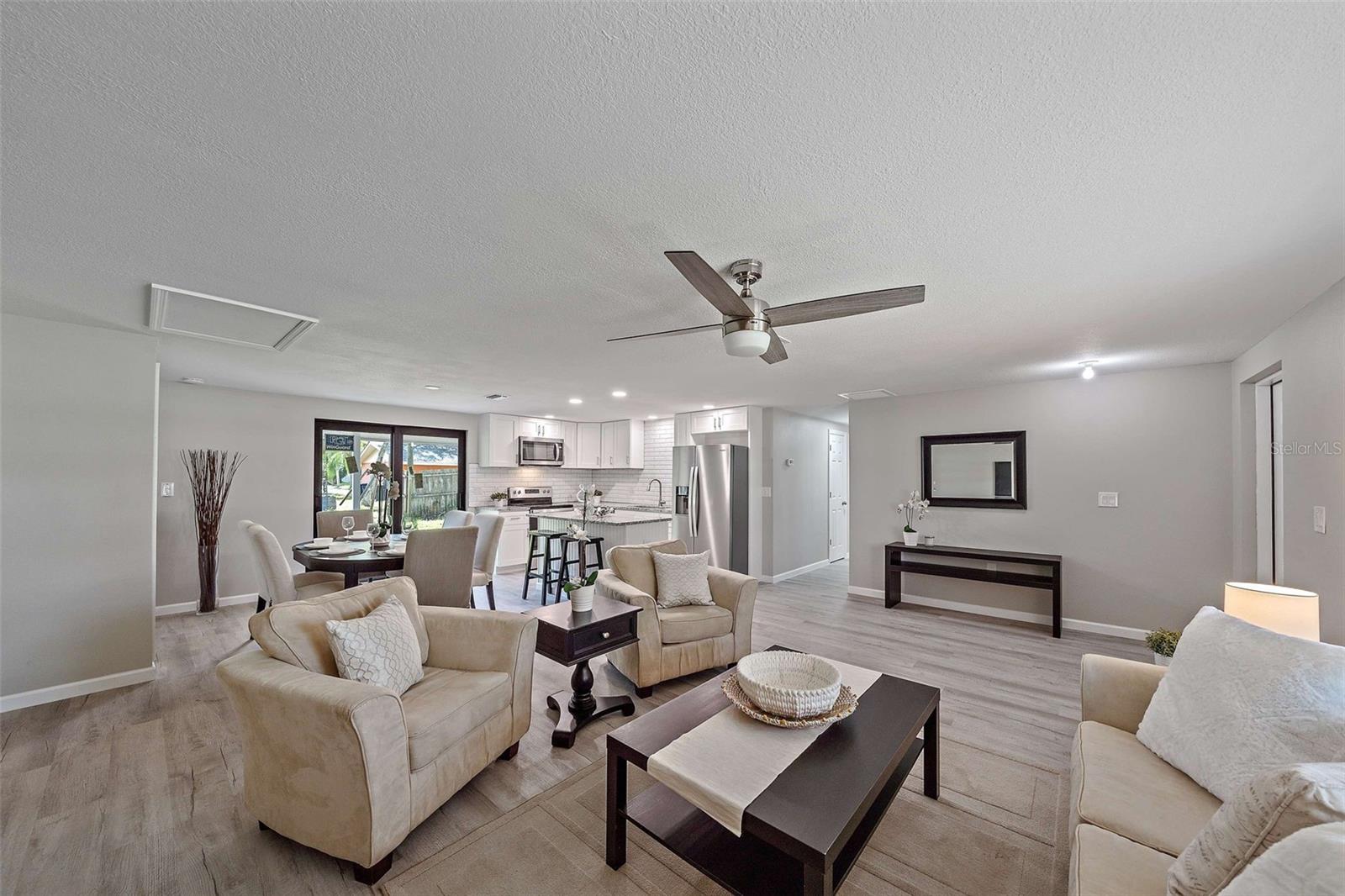 105 CLEMSON RD, VENICE, FL, 34293