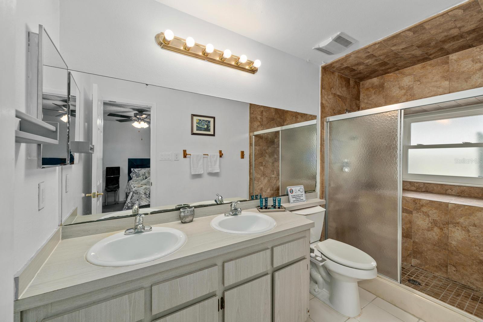 1608 GUNSMITH DR, LUTZ, FL, 33559