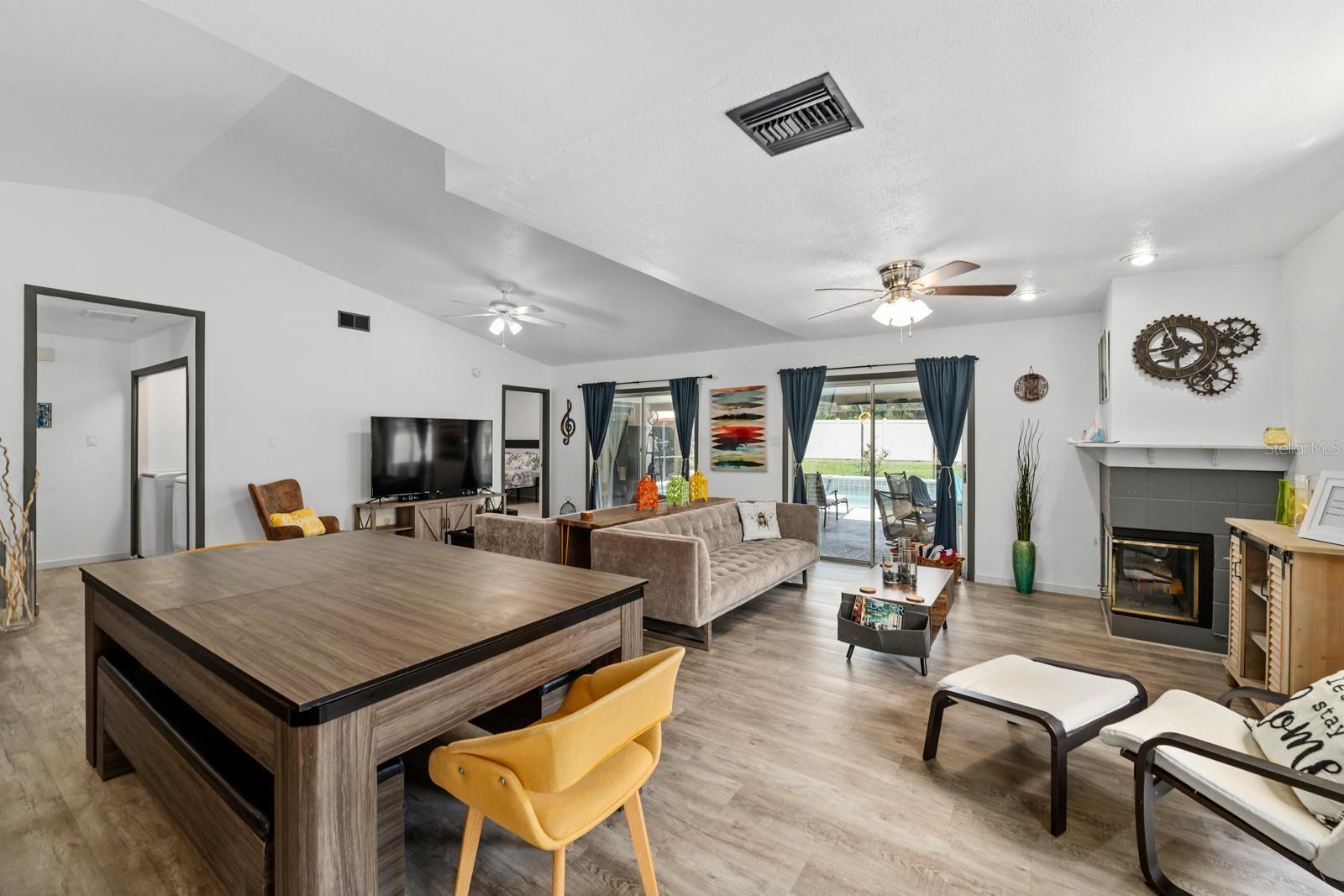 1608 GUNSMITH DR, LUTZ, FL, 33559