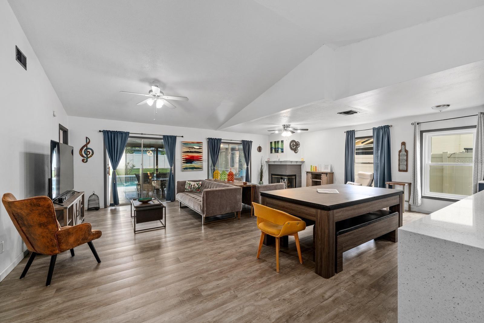 1608 GUNSMITH DR, LUTZ, FL, 33559