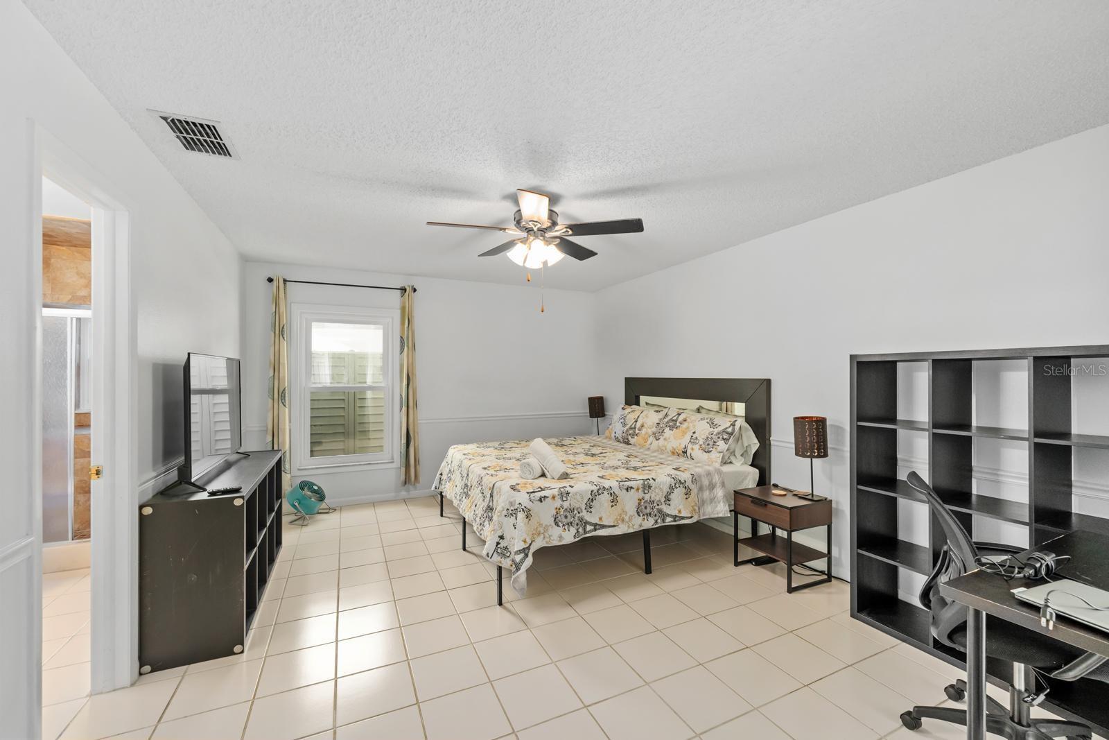 1608 GUNSMITH DR, LUTZ, FL, 33559