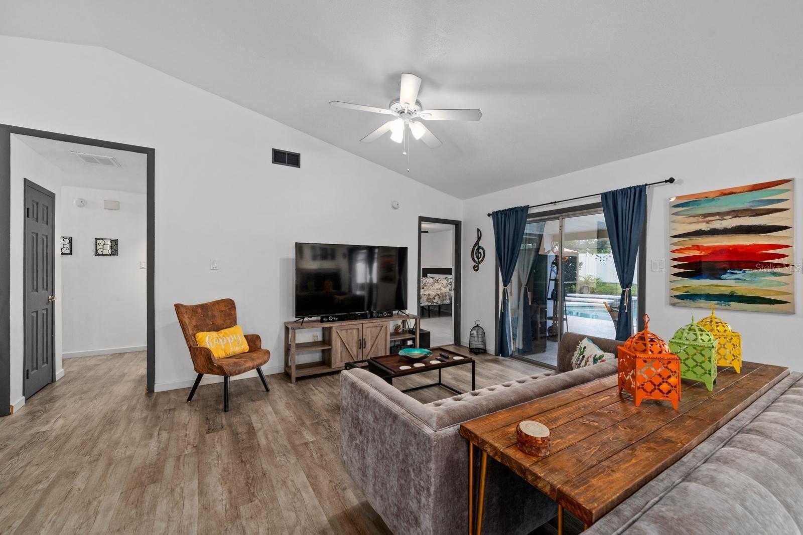 1608 GUNSMITH DR, LUTZ, FL, 33559