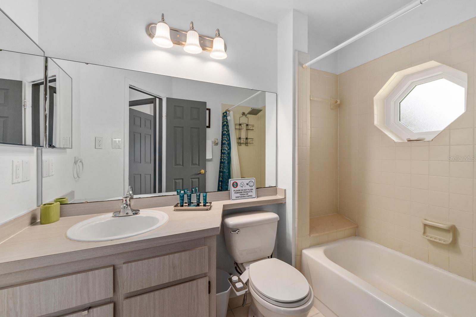 1608 GUNSMITH DR, LUTZ, FL, 33559