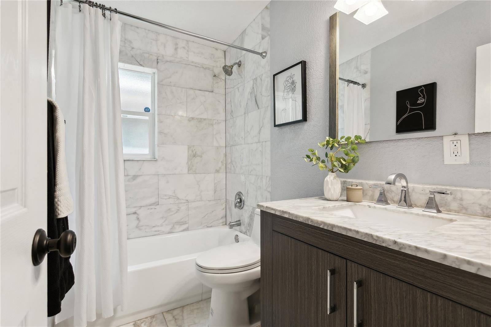 1058 60TH AVE N, ST PETERSBURG, FL, 33703