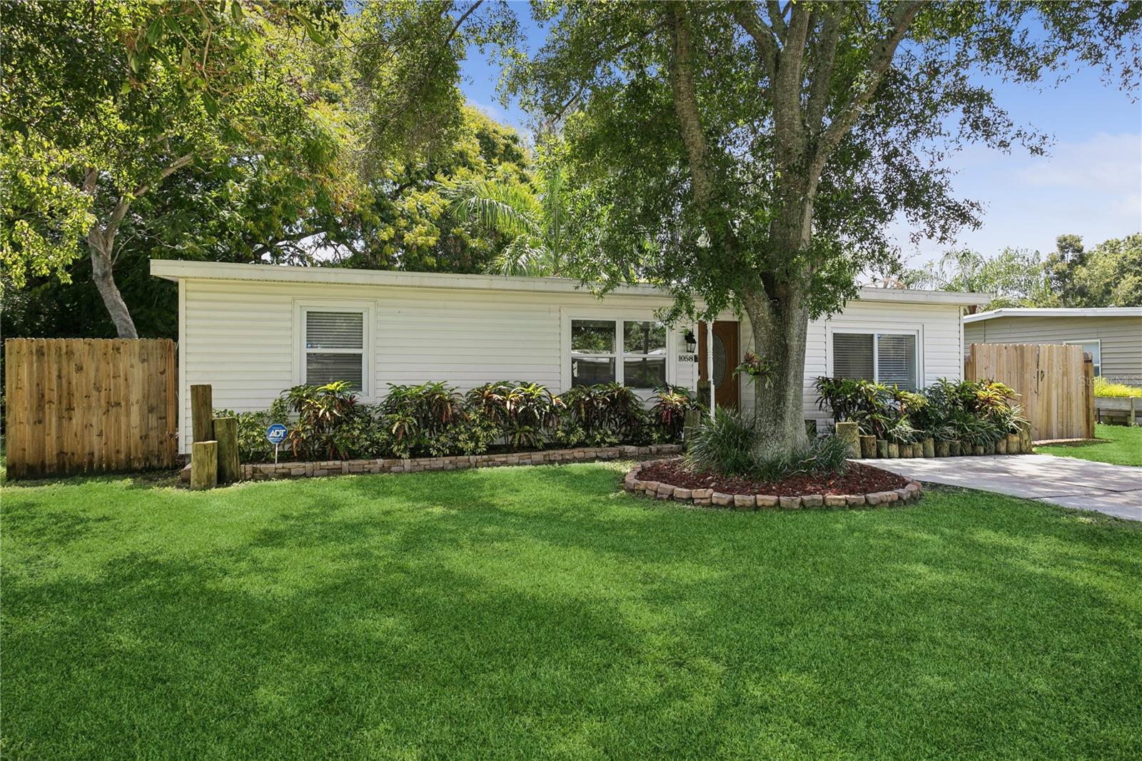 1058 60TH AVE N, ST PETERSBURG, FL, 33703