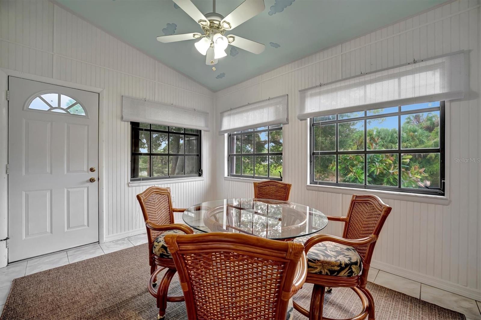 1112 E CORKTREE CIR, PORT CHARLOTTE, FL, 33952