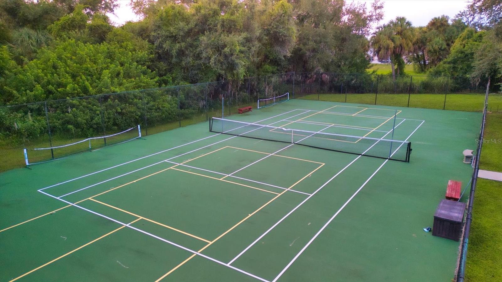 1112 E CORKTREE CIR, PORT CHARLOTTE, FL, 33952