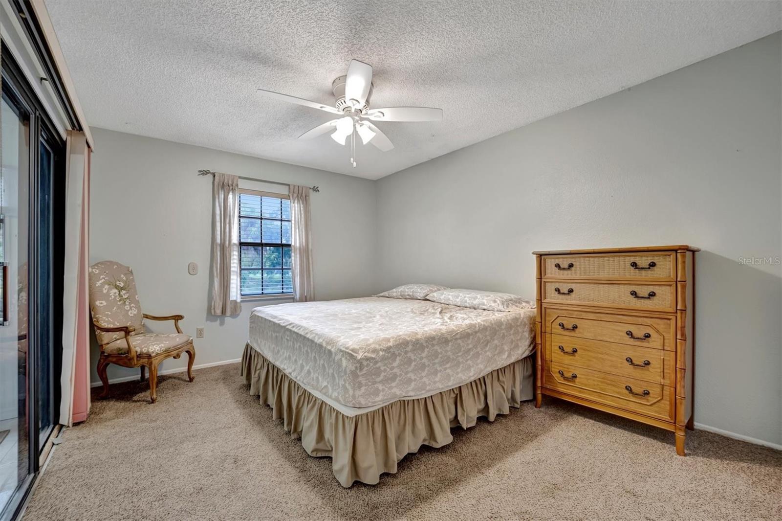 1112 E CORKTREE CIR, PORT CHARLOTTE, FL, 33952