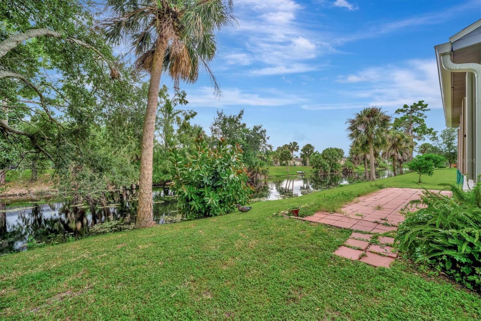 1112 E CORKTREE CIR, PORT CHARLOTTE, FL, 33952