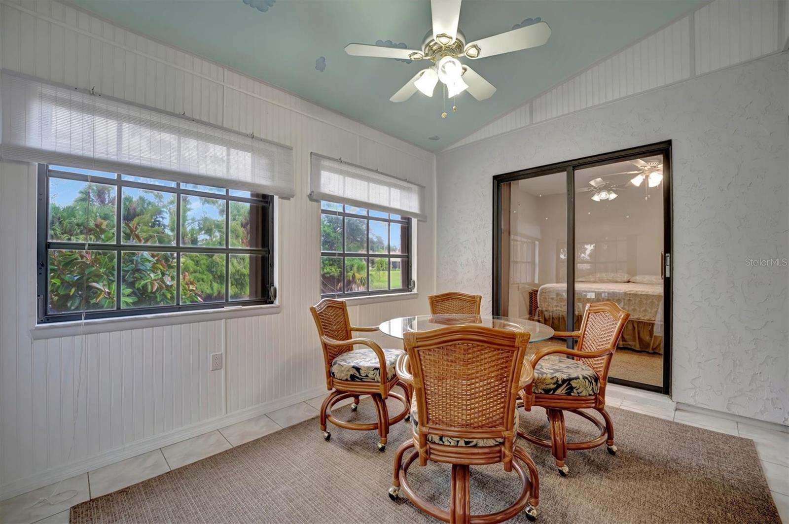 1112 E CORKTREE CIR, PORT CHARLOTTE, FL, 33952