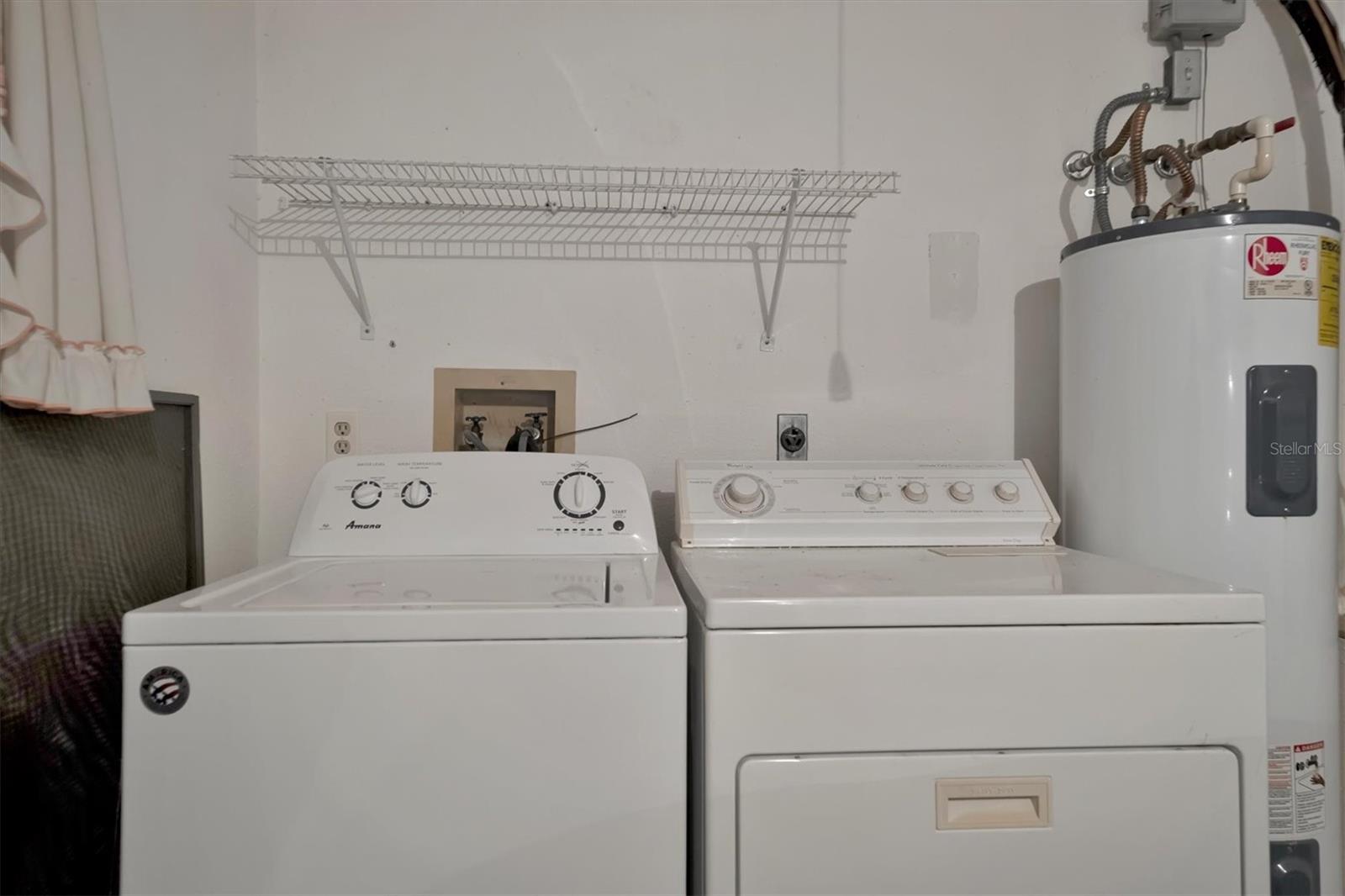 1112 E CORKTREE CIR, PORT CHARLOTTE, FL, 33952