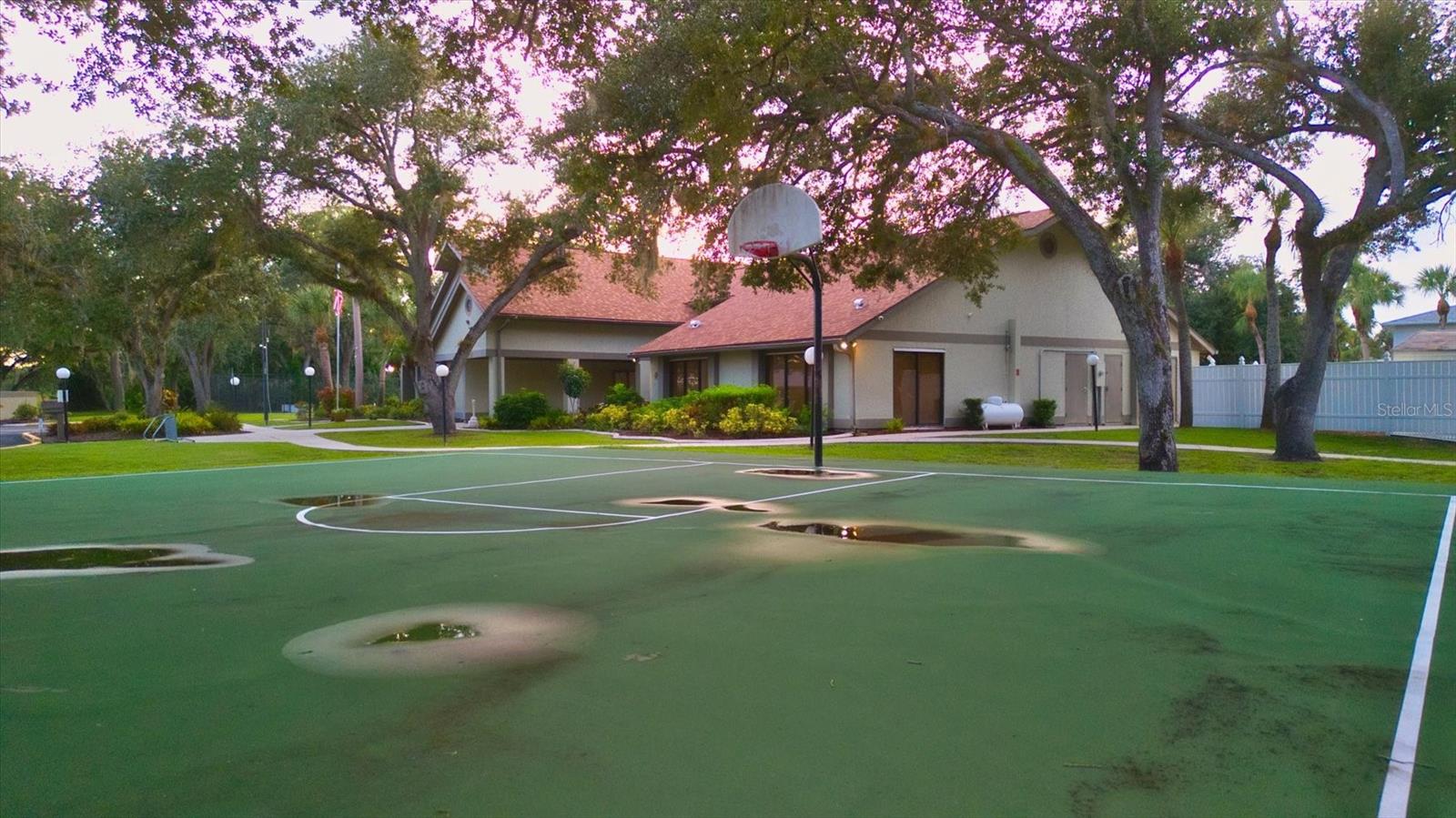 1112 E CORKTREE CIR, PORT CHARLOTTE, FL, 33952