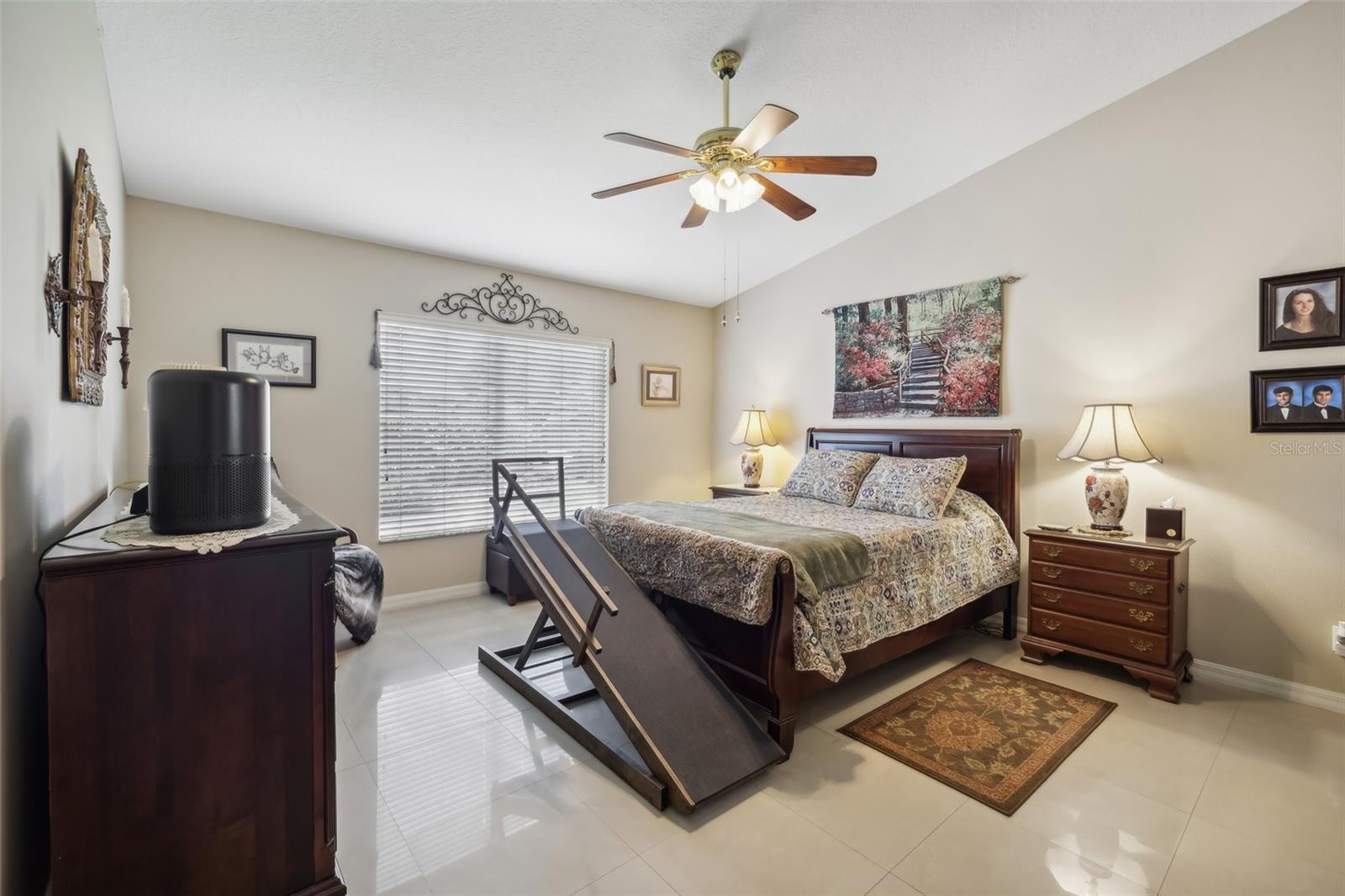 2835 LAUREL LEAF DR, VALRICO, FL, 33594