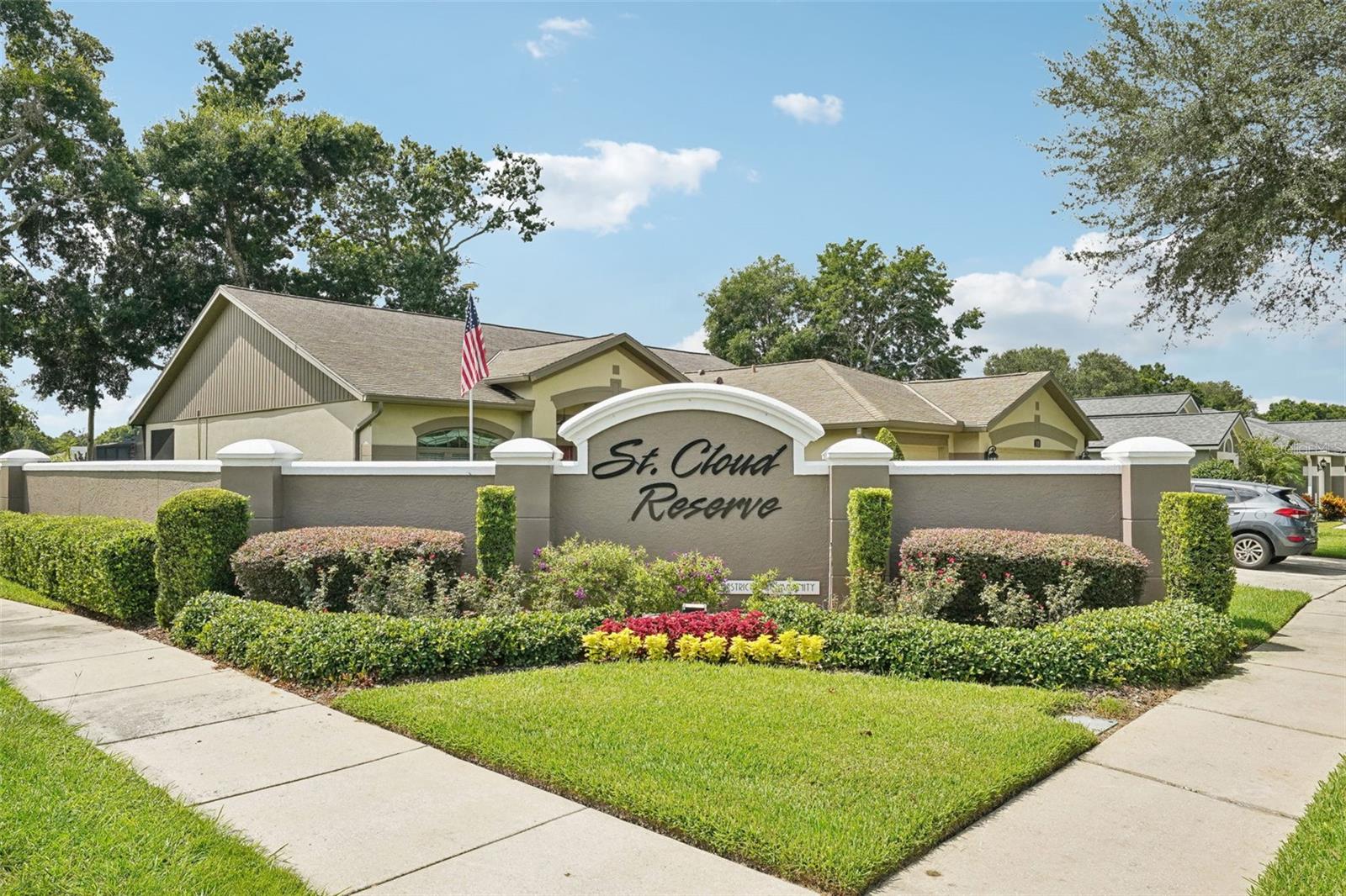 2835 LAUREL LEAF DR, VALRICO, FL, 33594