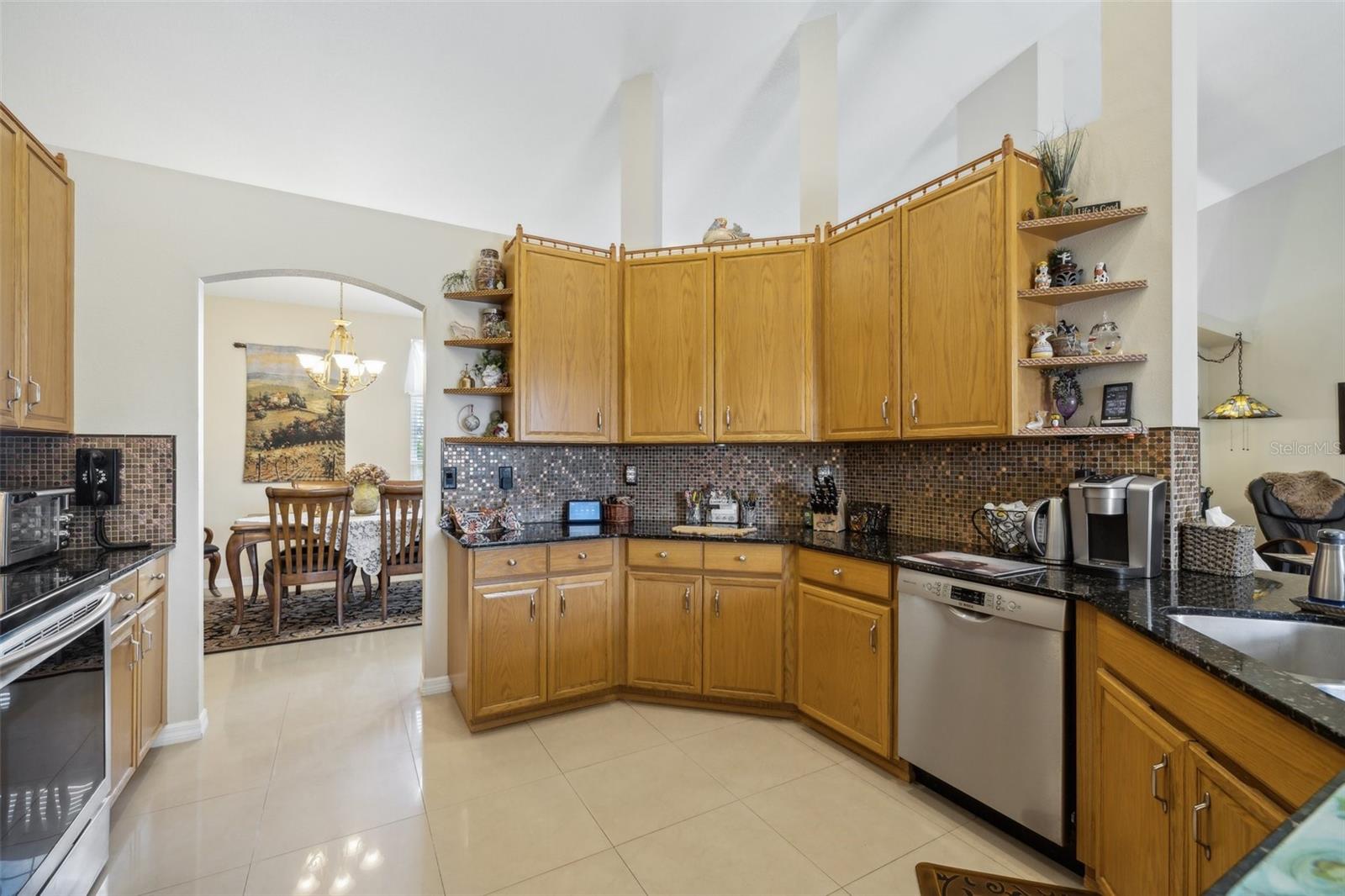 2835 LAUREL LEAF DR, VALRICO, FL, 33594