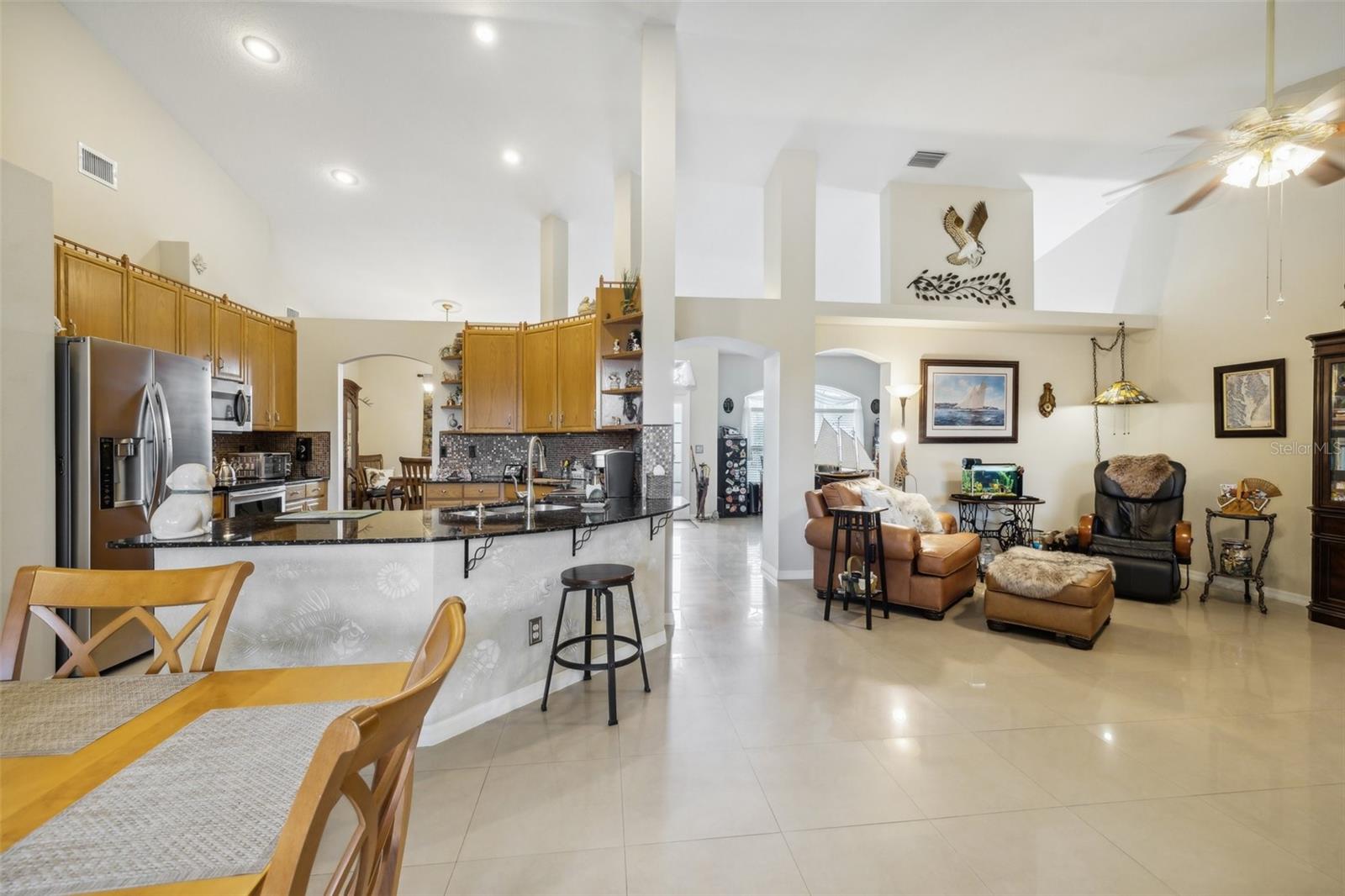 2835 LAUREL LEAF DR, VALRICO, FL, 33594