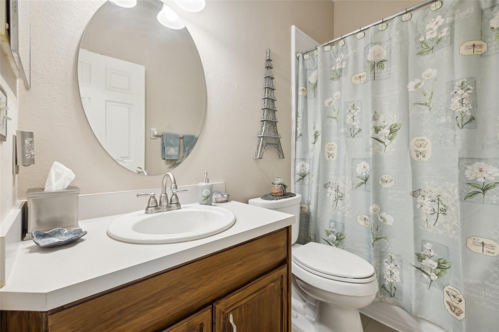 2835 LAUREL LEAF DR, VALRICO, FL, 33594