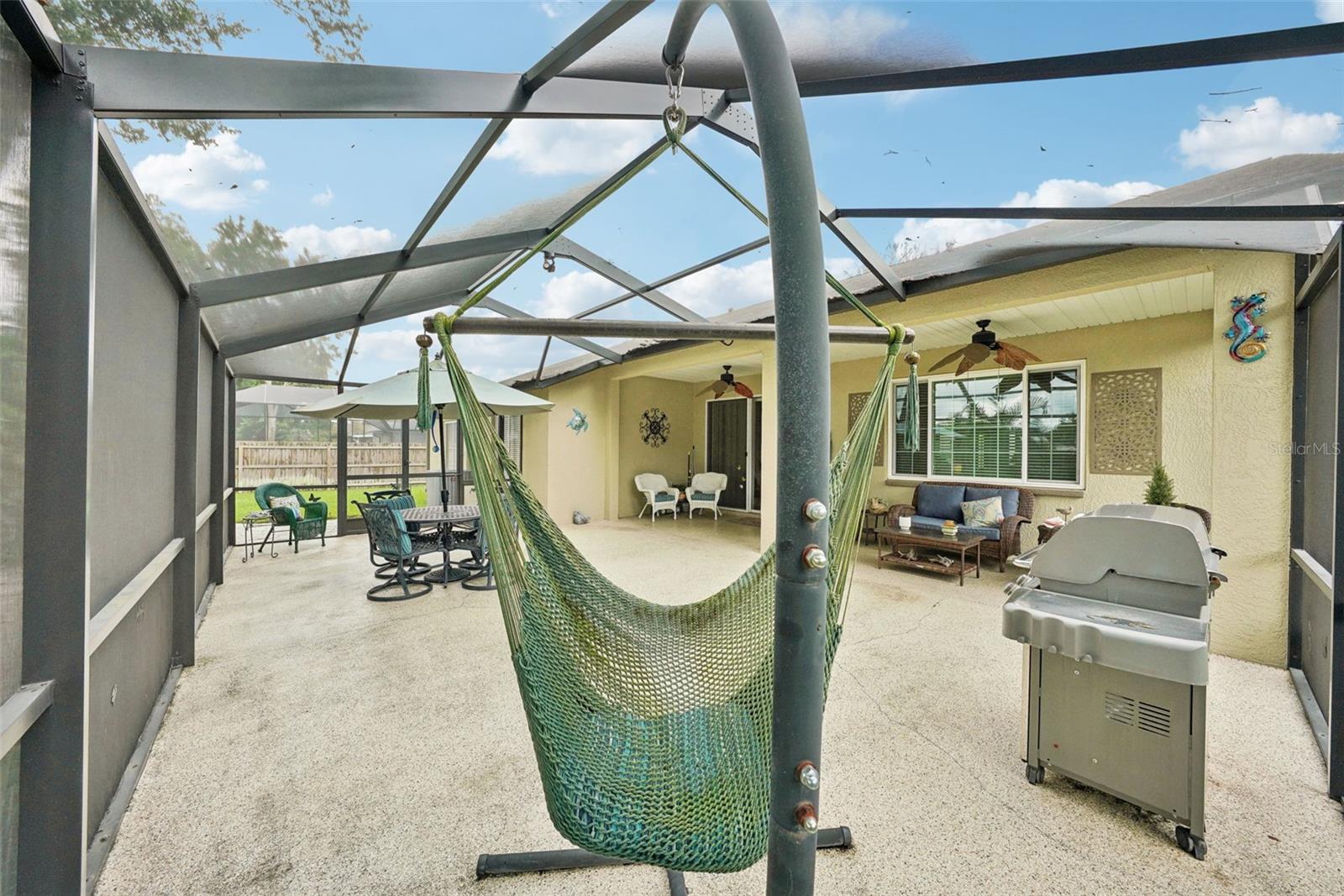 2835 LAUREL LEAF DR, VALRICO, FL, 33594