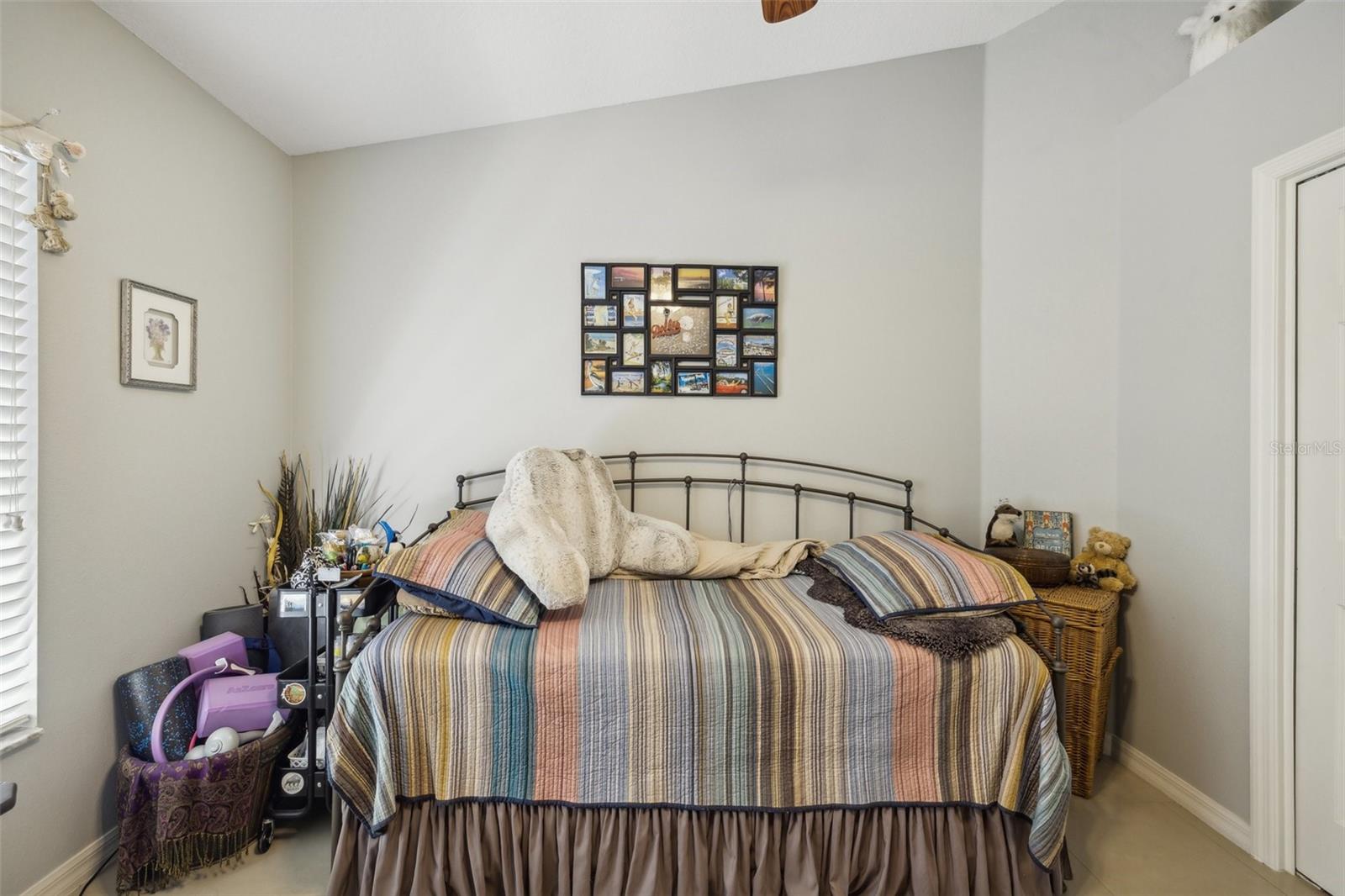 2835 LAUREL LEAF DR, VALRICO, FL, 33594