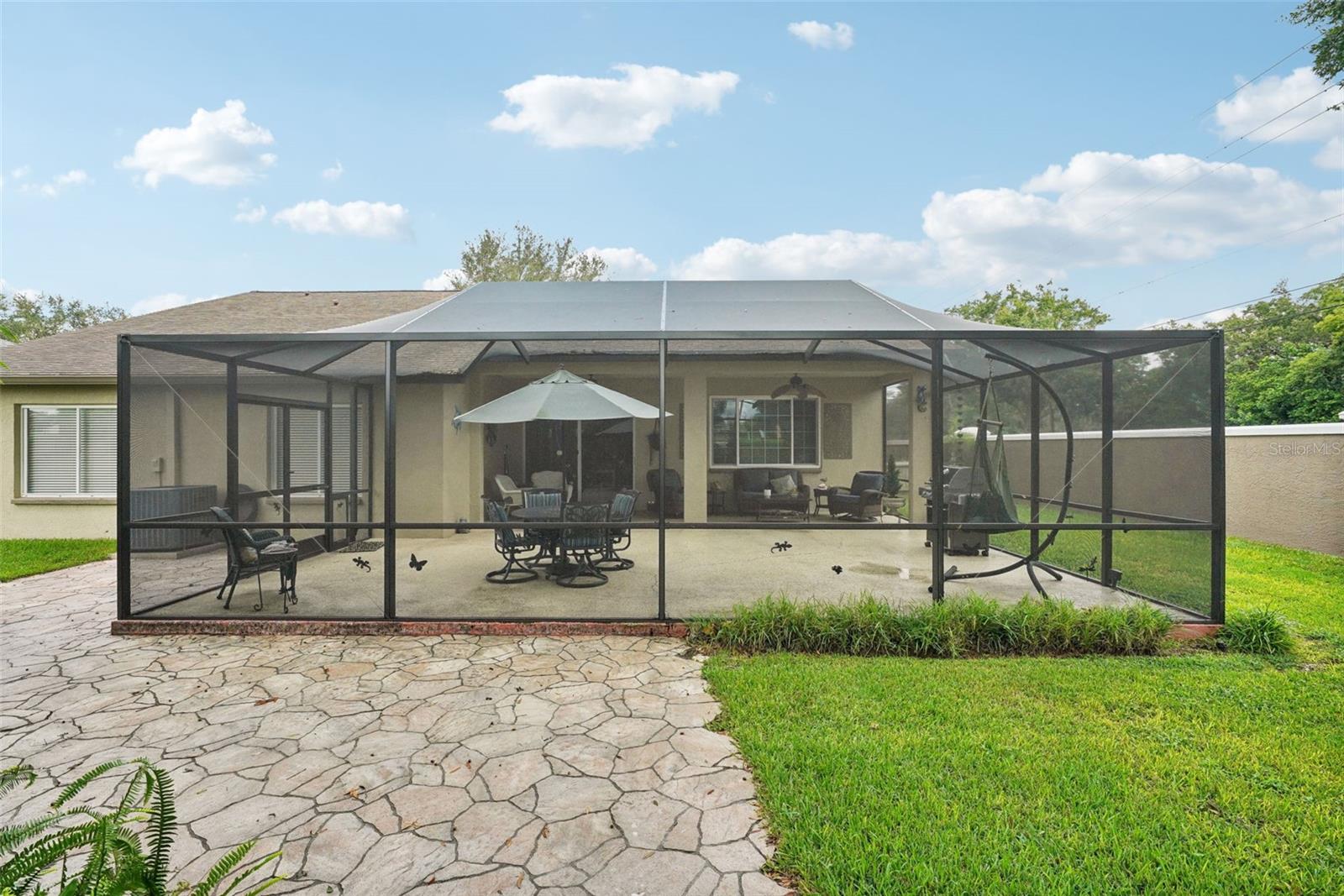 2835 LAUREL LEAF DR, VALRICO, FL, 33594