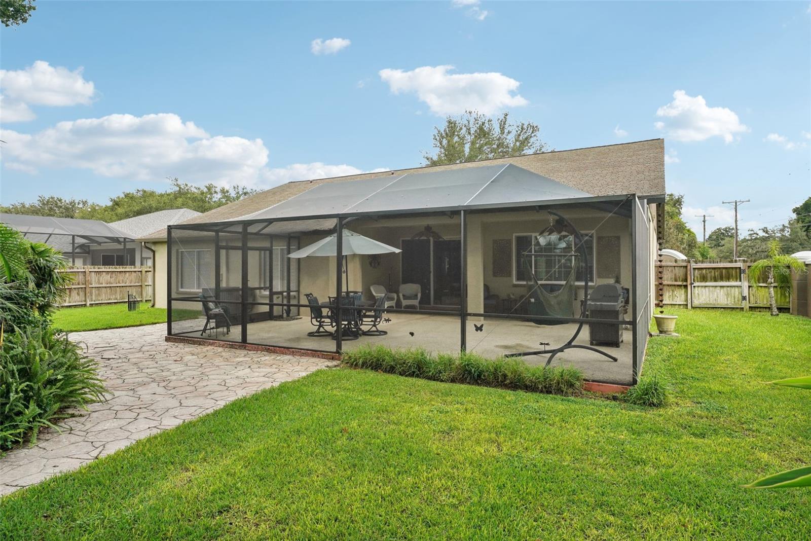2835 LAUREL LEAF DR, VALRICO, FL, 33594