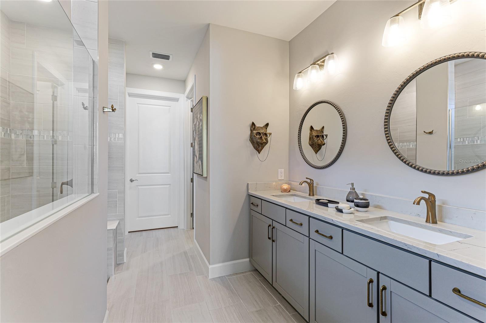 16210 HIDDEN OAK LOOP, LAKEWOOD RANCH, FL, 34211