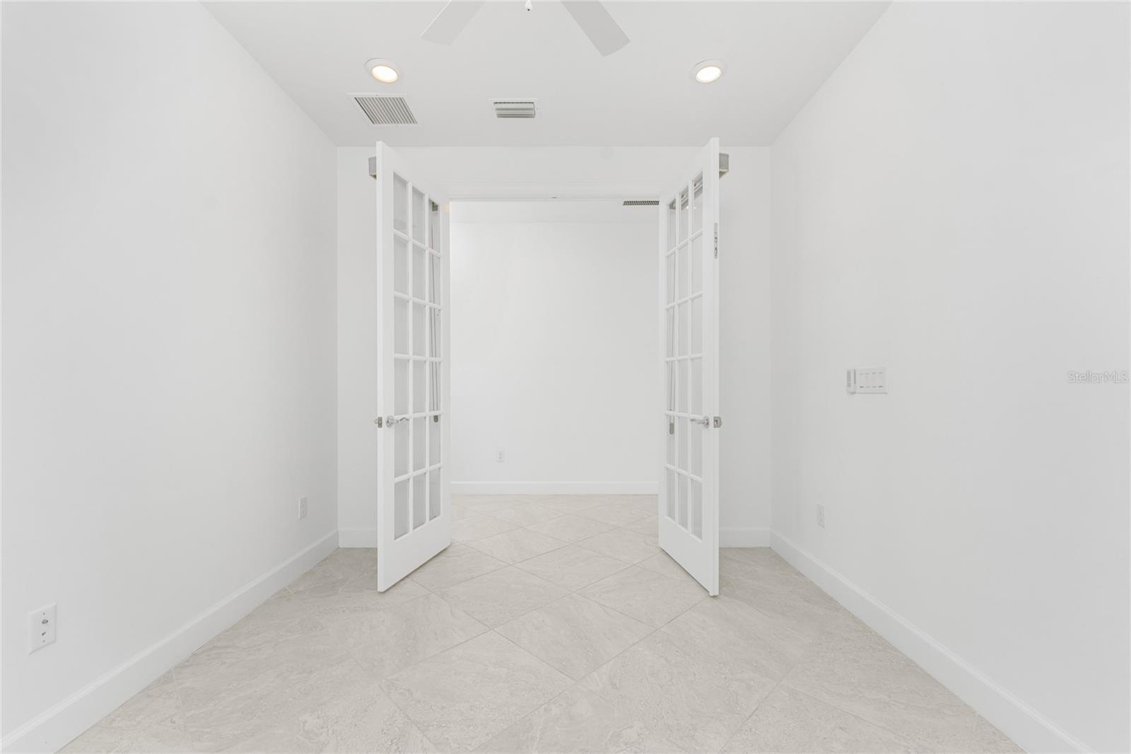 9982 BEACHWALK DR, ENGLEWOOD, FL, 34223