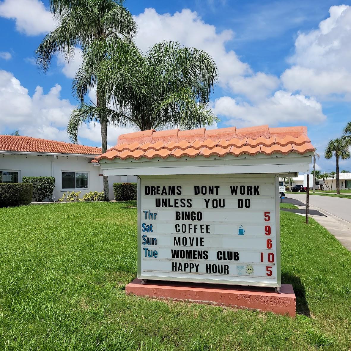 9705 MAINLANDS BLVD W #1, PINELLAS PARK, FL, 33782
