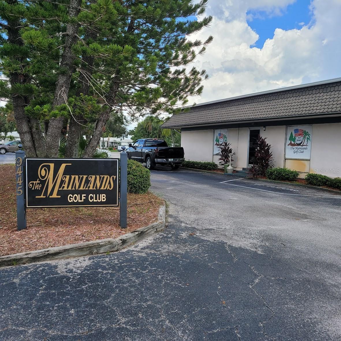 9705 MAINLANDS BLVD W #1, PINELLAS PARK, FL, 33782