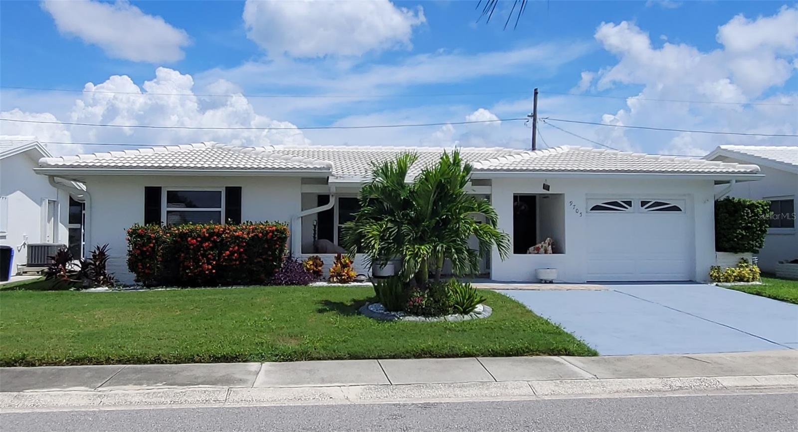 9705 MAINLANDS BLVD W #1, PINELLAS PARK, FL, 33782