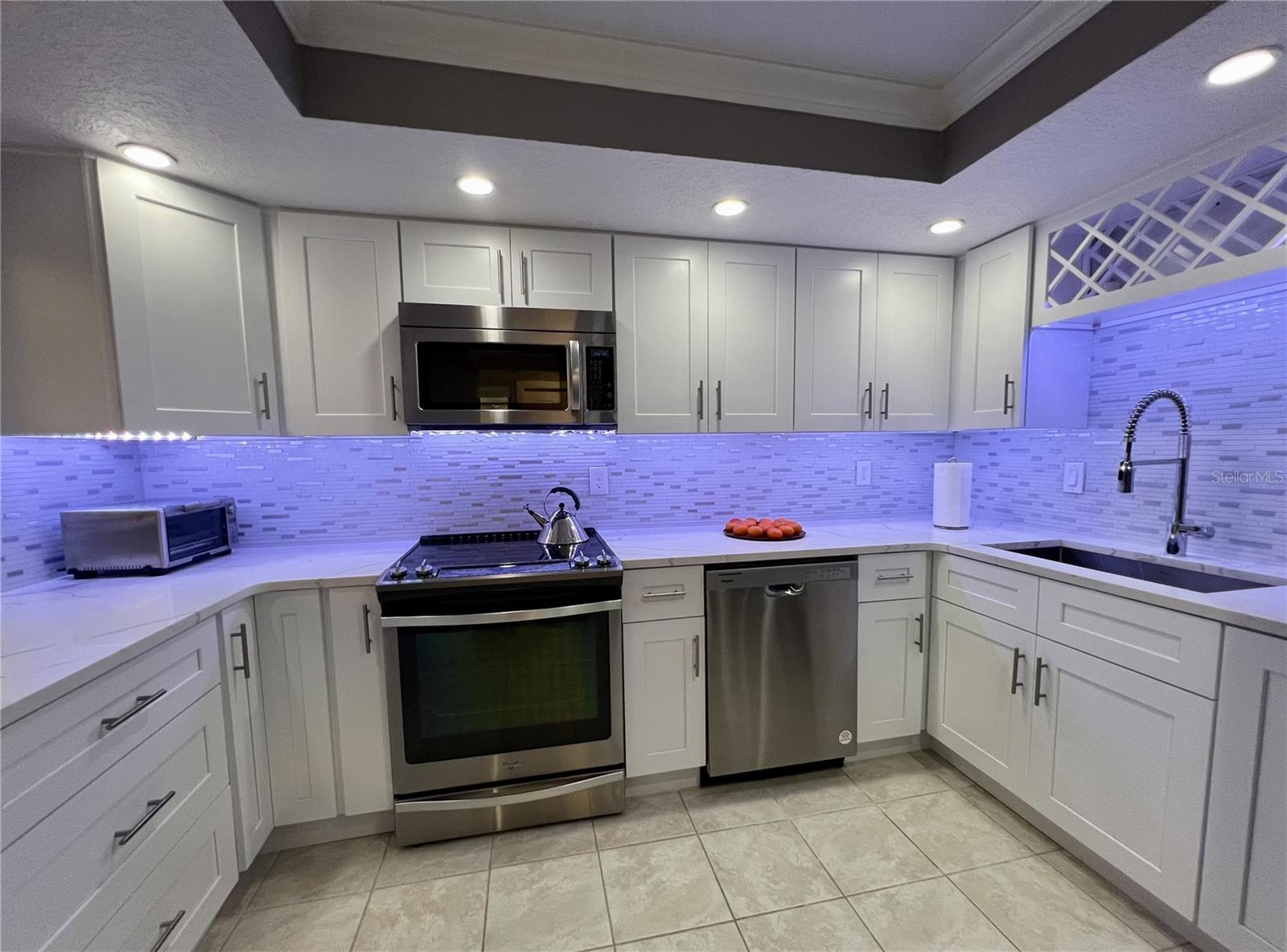 530 E CENTRAL BLVD #401, ORLANDO, FL, 32801