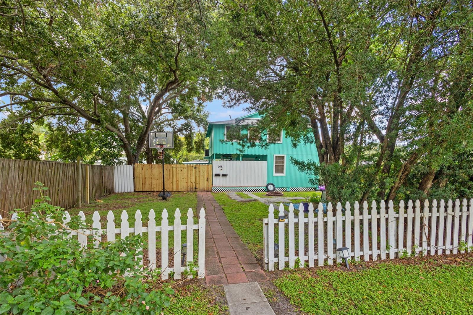 3651 15TH ST N, ST PETERSBURG, FL, 33704