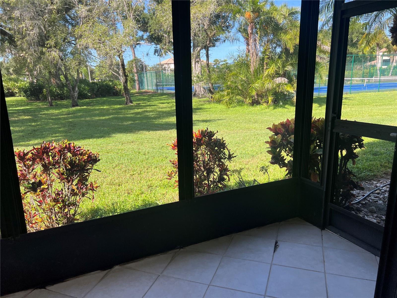 612 BIRD BAY DR S #111, VENICE, FL, 34285