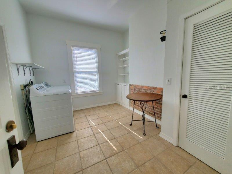 461 W MARION AVE, PUNTA GORDA, FL, 33950