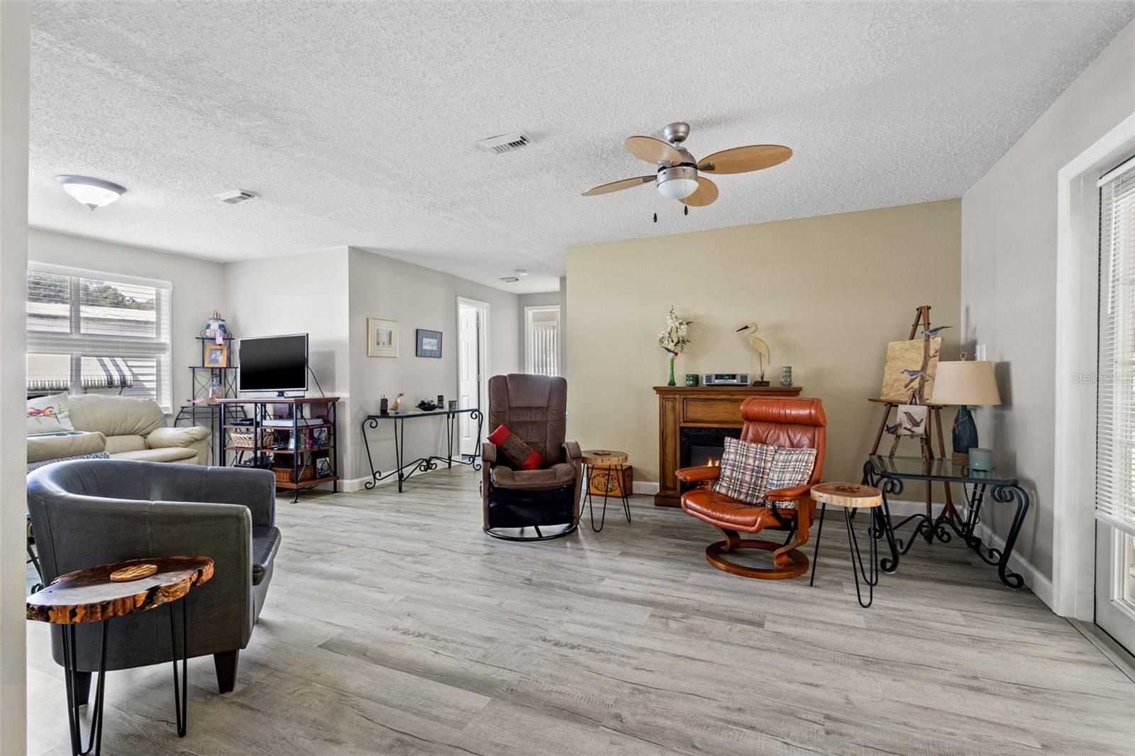 3528 CASTLE DR, ZEPHYRHILLS, FL, 33540