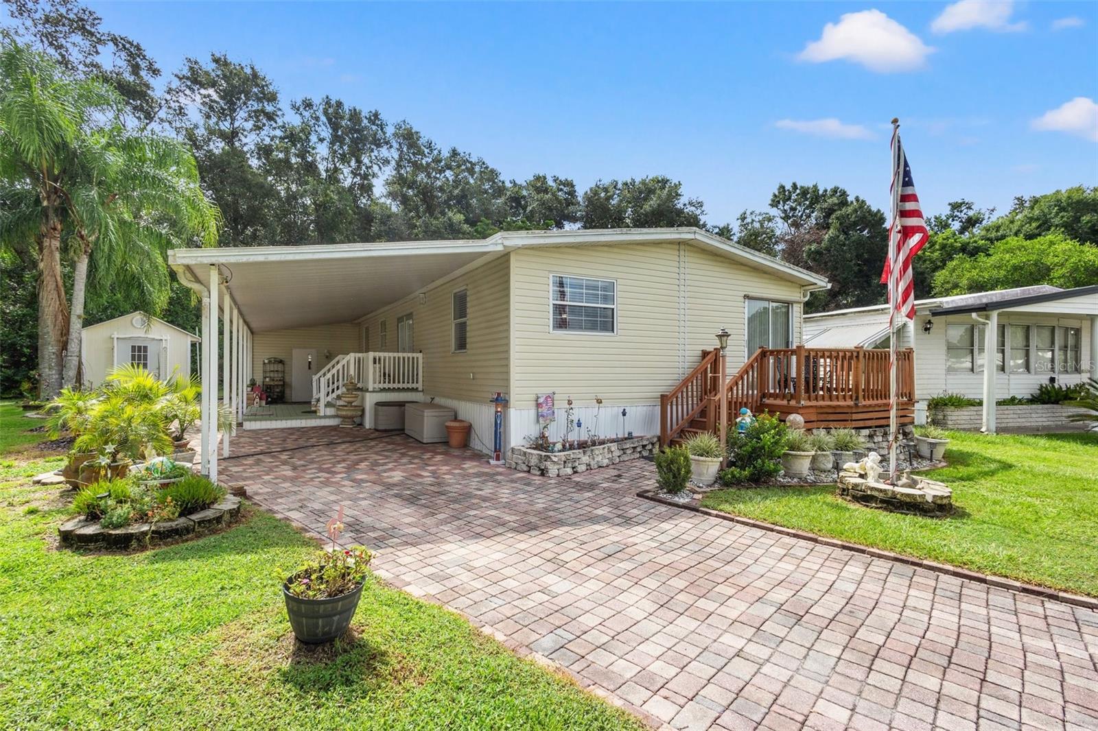 3528 CASTLE DR, ZEPHYRHILLS, FL, 33540