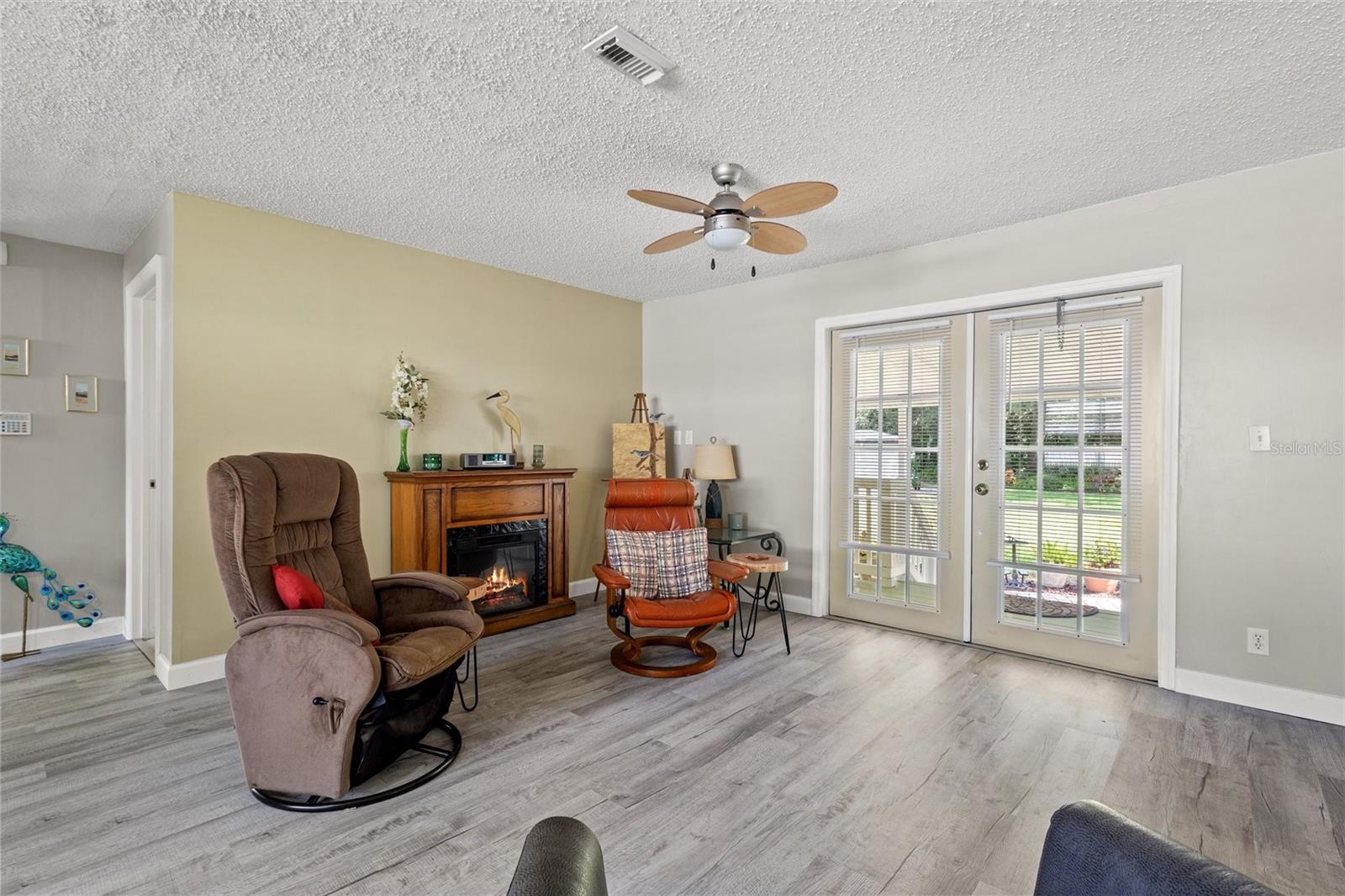 3528 CASTLE DR, ZEPHYRHILLS, FL, 33540