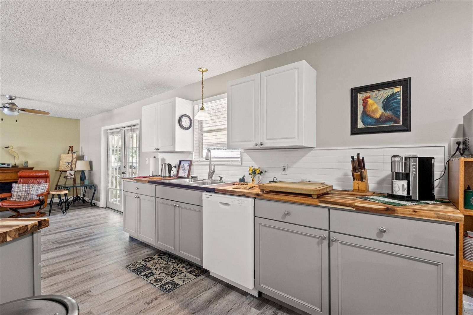 3528 CASTLE DR, ZEPHYRHILLS, FL, 33540