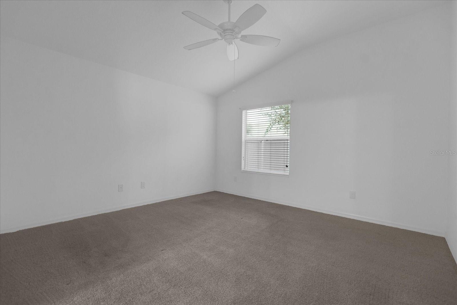 585 BURNSIDE PL, THE VILLAGES, FL, 32163