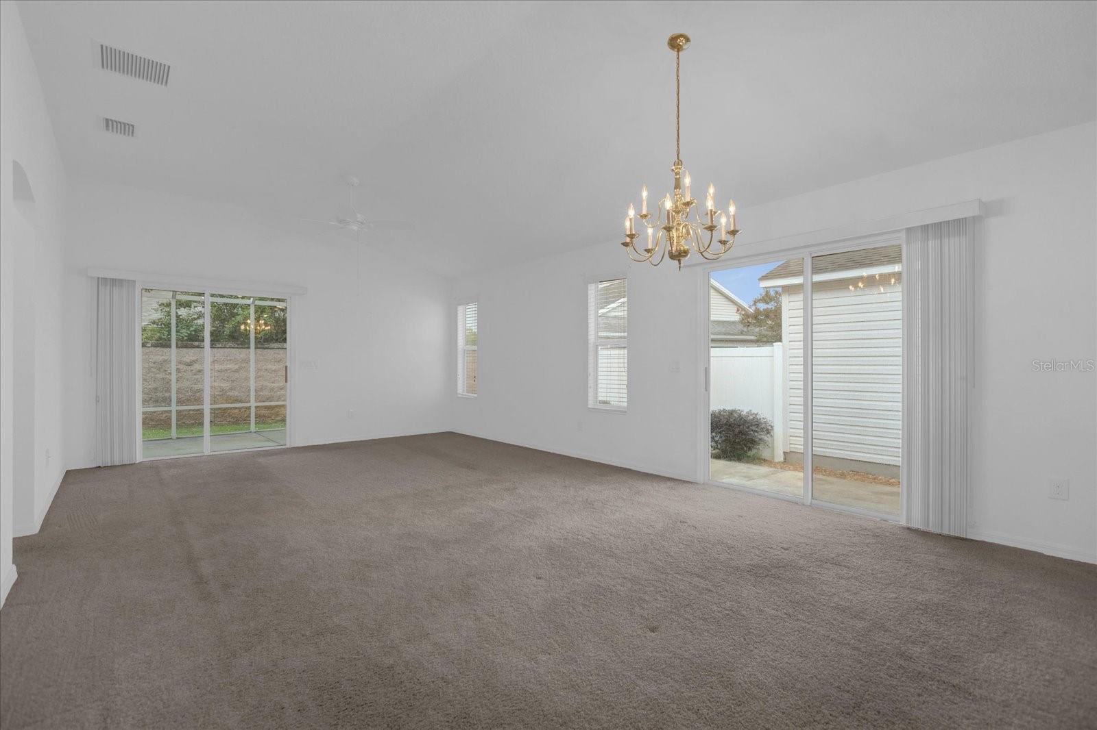 585 BURNSIDE PL, THE VILLAGES, FL, 32163