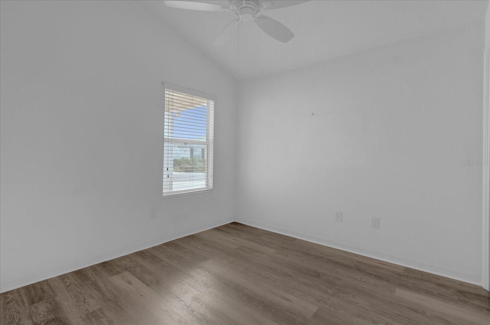 585 BURNSIDE PL, THE VILLAGES, FL, 32163