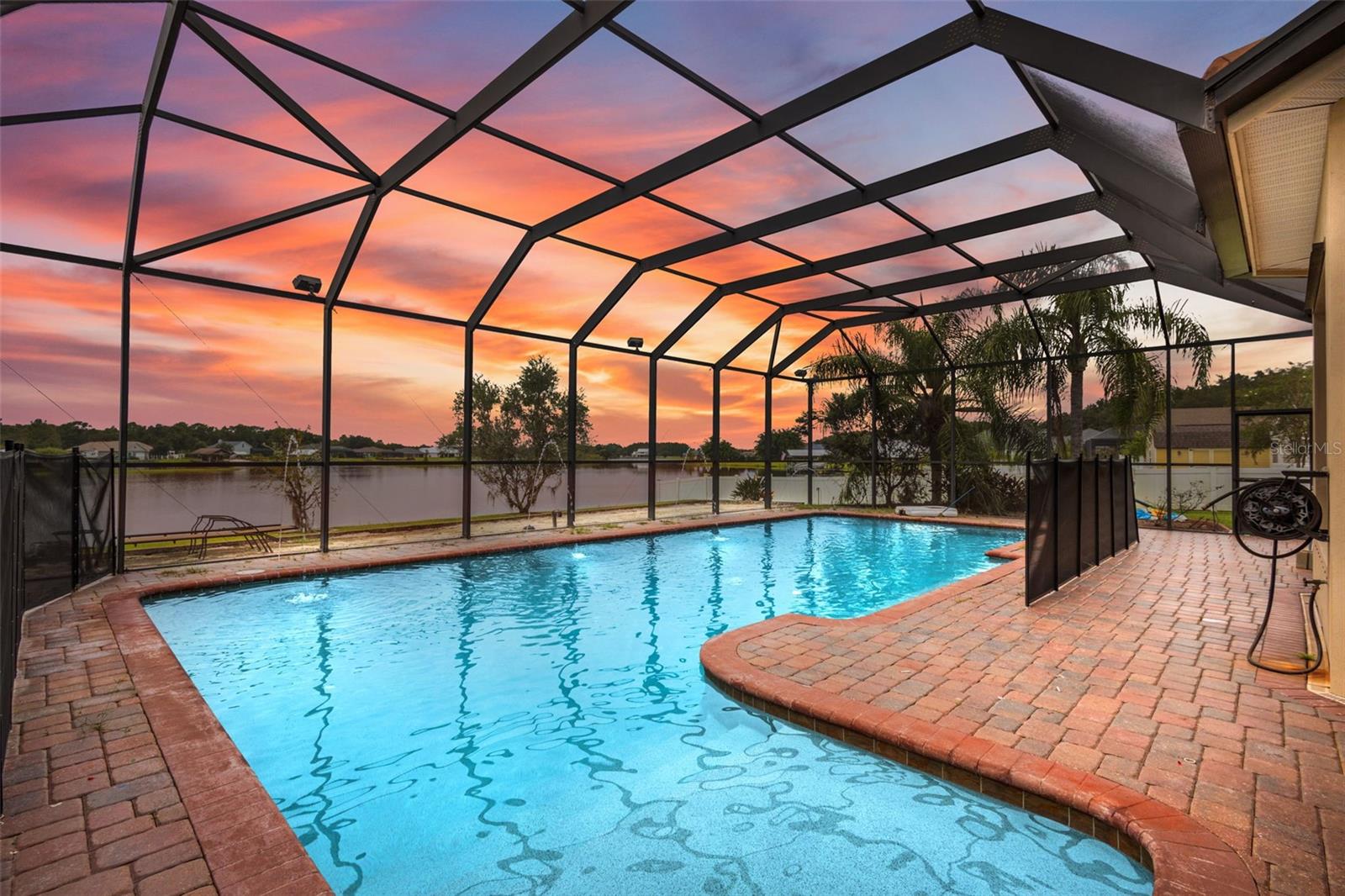 24155 HIDEOUT TRL, LAND O LAKES, FL, 34639