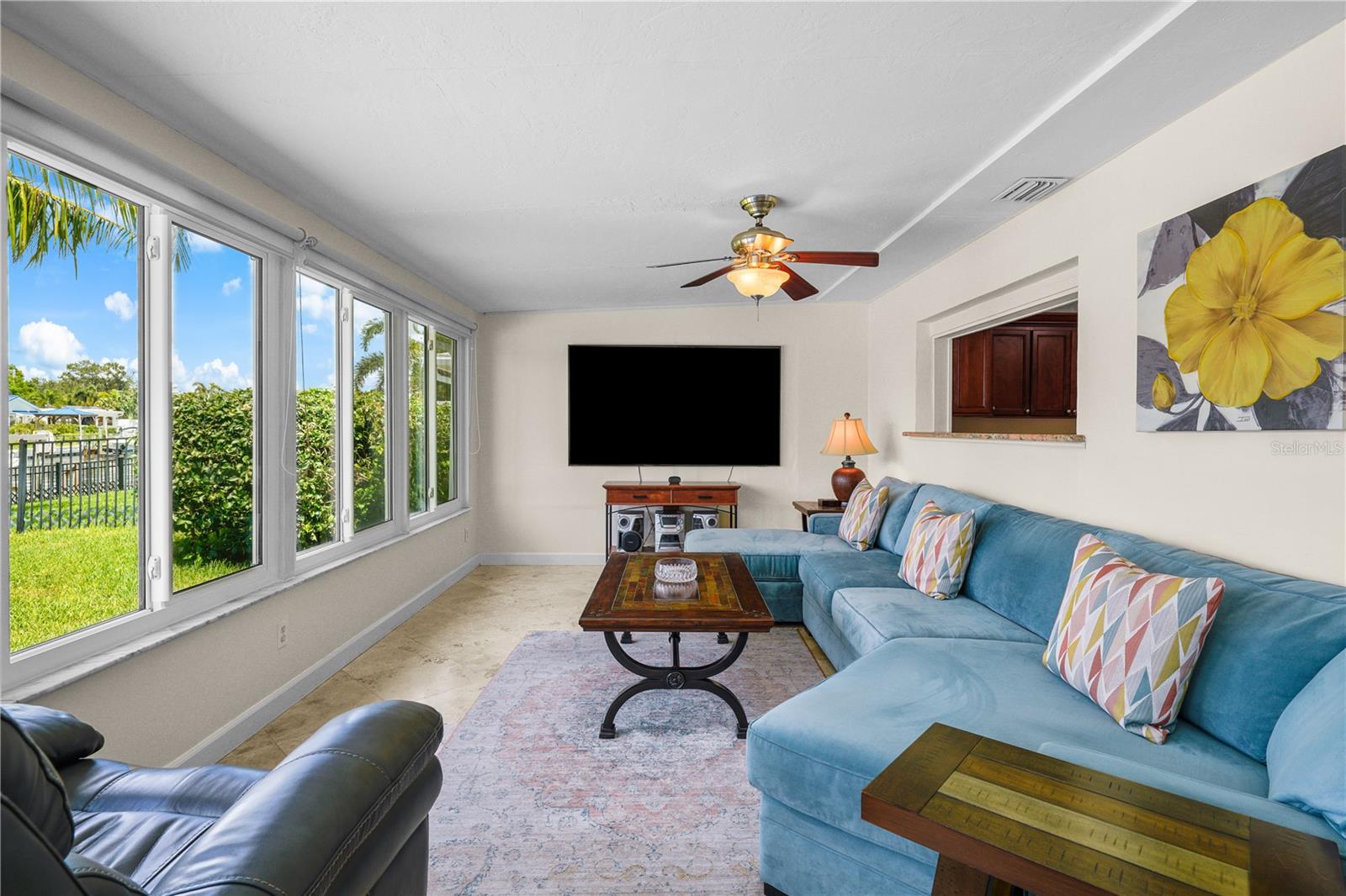 537 DOLPHIN AVE SE, ST PETERSBURG, FL, 33705