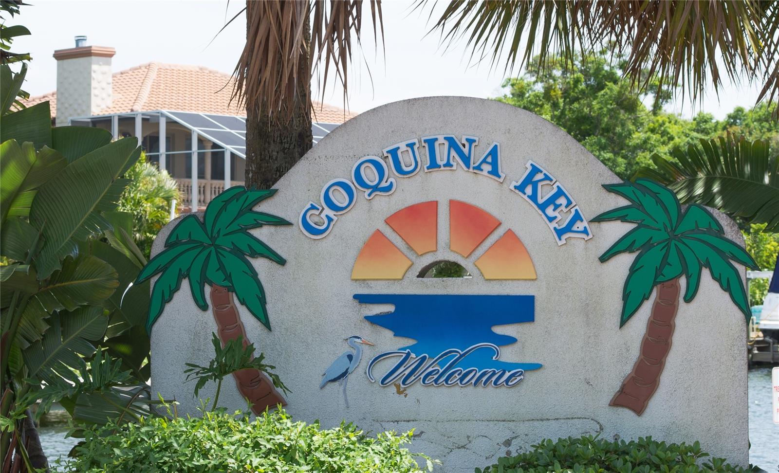 537 DOLPHIN AVE SE, ST PETERSBURG, FL, 33705