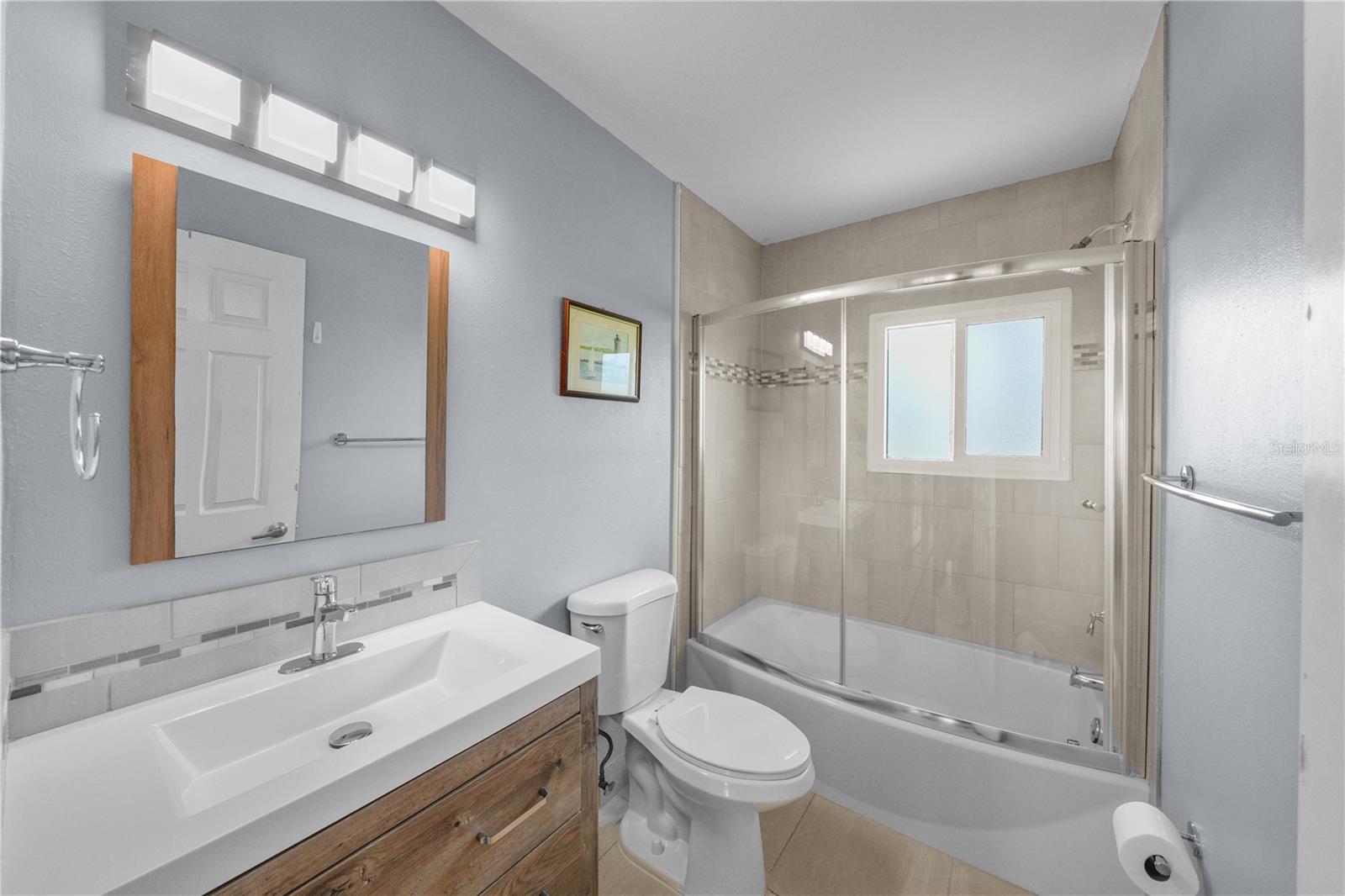 537 DOLPHIN AVE SE, ST PETERSBURG, FL, 33705