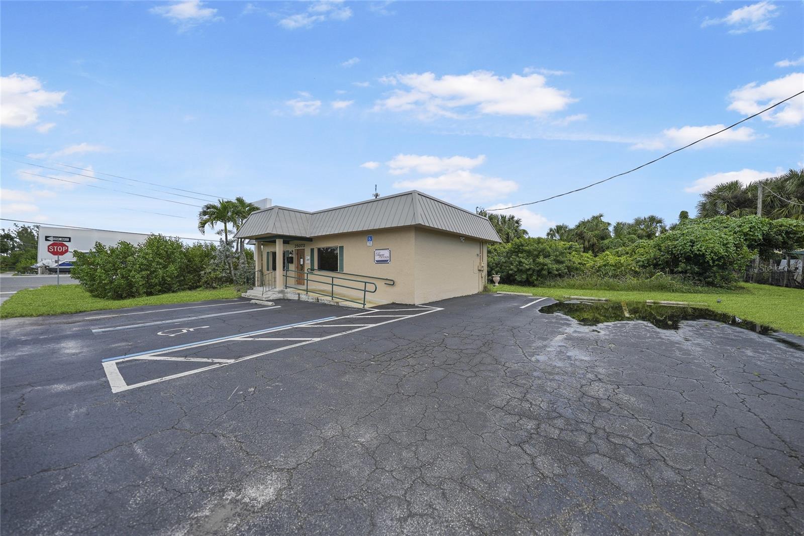 25073 MARION AVE, PUNTA GORDA, FL, 33950