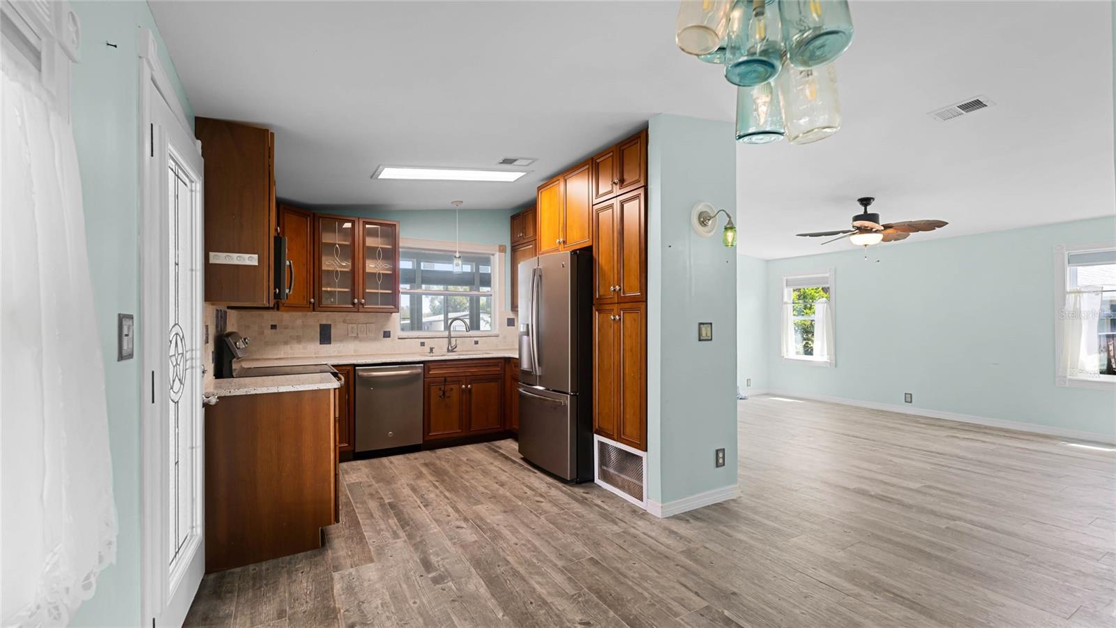 214 SCHOONER AVE, EDGEWATER, FL, 32141